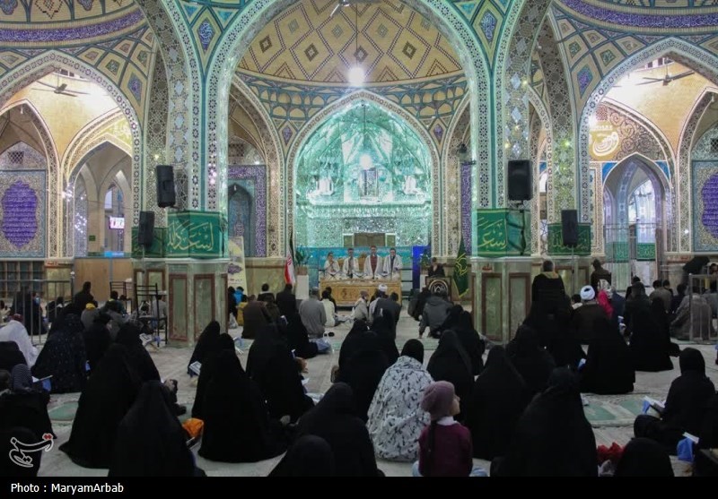 آیین جزءخوانی حرم هلال بن علی آران و بیدگل+تصویر