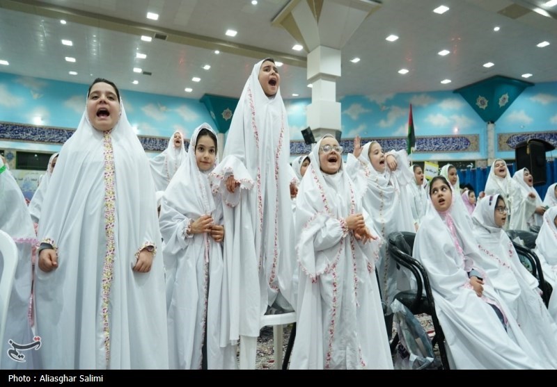 آیین جشن روزه اولیها در بجنورد برگزار شد