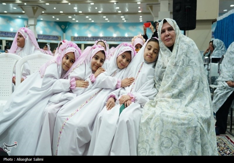 آیین جشن روزه اولیها در بجنورد برگزار شد