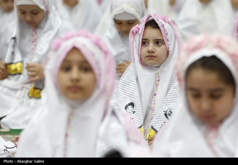 آیین جشن روزه اولیها در بجنورد برگزار شد