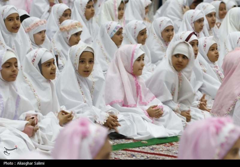 آیین جشن روزه اولیها در بجنورد برگزار شد