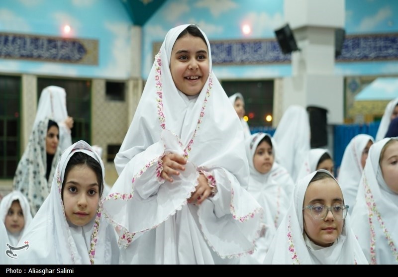 آیین جشن روزه اولیها در بجنورد برگزار شد