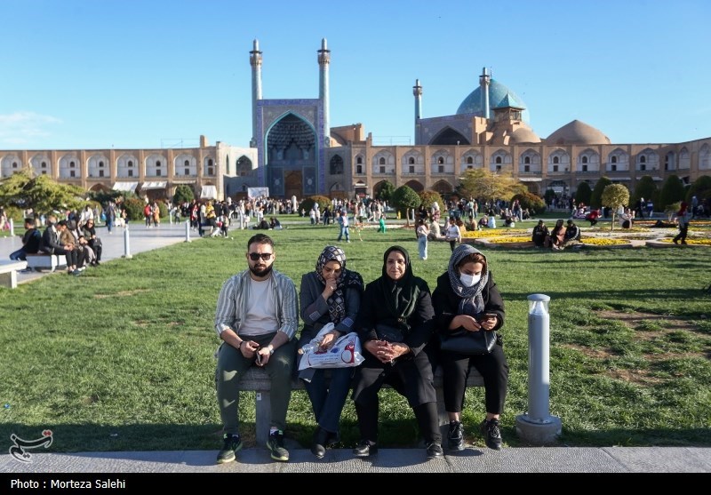 حال خوش مسافران نوروزی در نصف جهان/ اصفهان محبوب + فیلم