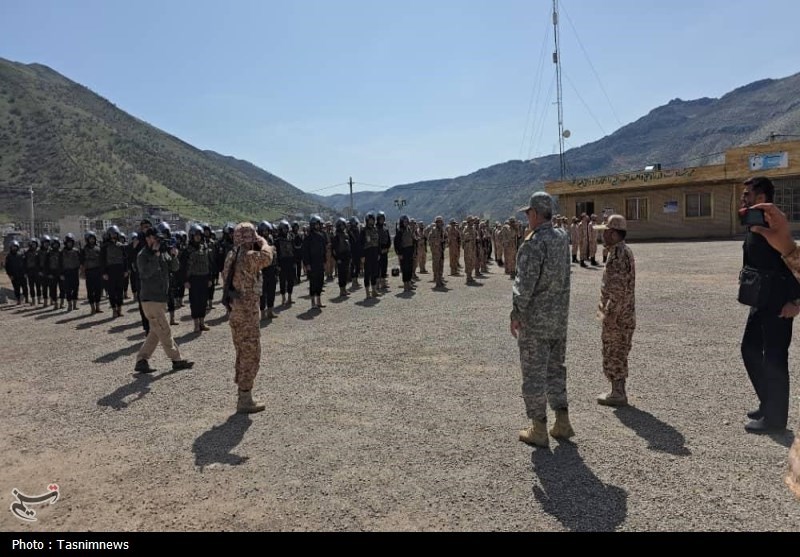 پاکپور: اجازه هیچگونه تحرکی را به تروریستها نخواهیم داد