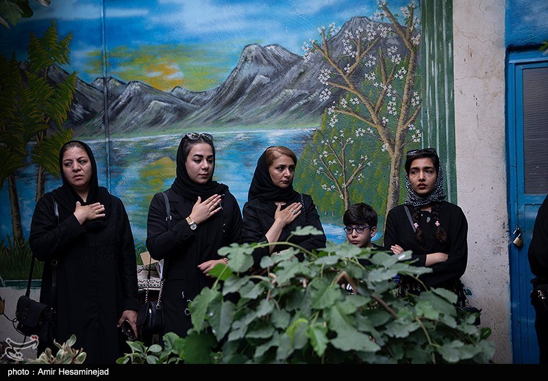 حسینیه تسنیم ,