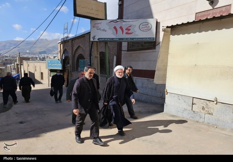 اخبار سنندج , اخبار استان کردستان , رهبر انقلاب ,