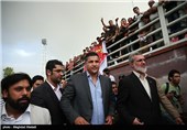 علی دایی سرمربی جدید تیم فوتبال پرسپولیس در ورزشگاه درفشی‌فر