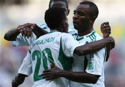 مرگ بازیکن نیجریه‌ای پس از برخورد با بازیکن حریف