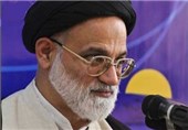 نصرت رساندن به امام زمان؛ یعنی دفاع با همه توان