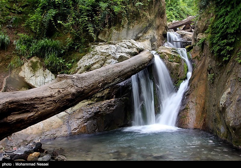 آبشار کبود چال در استان گلستان