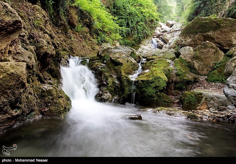 آبشار کبود چال در استان گلستان