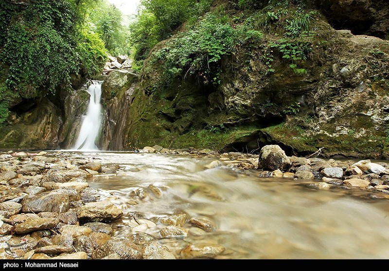 آبشار کبود چال در استان گلستان