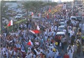 Bahrain Regime Tracks Critics Online