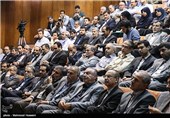 بازگشت محمود احمدی نژاد به دانشگاه علم و صنعت