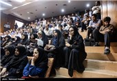 بازگشت محمود احمدی نژاد به دانشگاه علم و صنعت