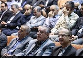 بازگشت محمود احمدی نژاد به دانشگاه علم و صنعت