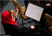 کنسرت موسیقی حریق خزان در تالار وحدت