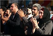حمید فرخ نژاد، مهدی پاکدل و همسرش بهنوش طباطبایی در افتتاحیه بیست و هفتمین جشنواره بین‌المللی فیلم‌های کودکان و نوجوانان