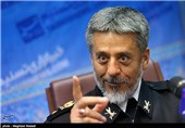 بازدید امیر حبیب‌الله سیاری فرمانده نیروی دریایی ارتش از خبرگزاری تسنیم