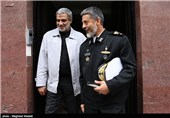 بازدید امیر حبیب‌الله سیاری فرمانده نیروی دریایی ارتش از خبرگزاری تسنیم