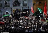 عزاداری شهادت امام رضا (ع) در جوار بارگاه آن حضرت