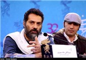 ماکان عاشوری مدیر فیلمبرداری فیلم سینمایی آذر،شهدخت،پرویز و دیگران 