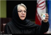 رخشان بنی اعتماد کارگردان در میزگرد سینمای اجتماعی ایران در خبرگزاری تسنیم