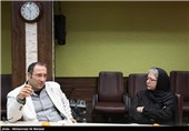 رخشان بنی اعتماد و رضا میرکریمی کارگردان در میزگرد سینمای اجتماعی ایران در خبرگزاری تسنیم