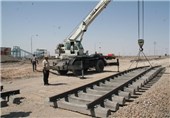 ایمنی سیر قطارها با تعویض ریل فرسوده در شمالشرق(1)