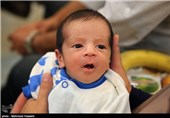 جشن تولد امیرعباس اولین نوزاد حاصل از روش میکرواینجکشن در مرکز درمان ناباروری رویش هلال احمر