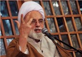 انتقاد از فرهنگ واردات و وابستگی به کالاهای خارجی