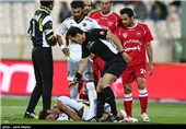 دیدار تیم های فوتبال پرسپولیس و راه آهن