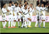 دیدار تیم‌های فوتبال راه آهن و پرسپولیس