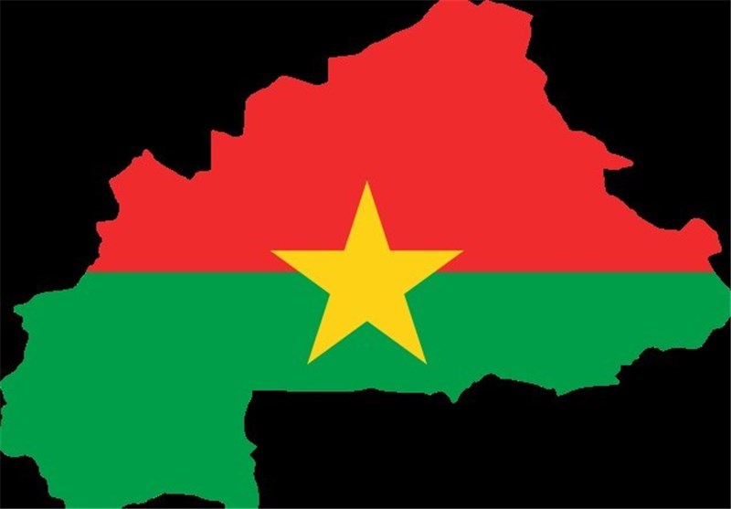 ارتش بورکینافاسو از رهبر دولت انتقالی حمایت کرد