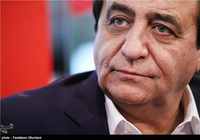 کشتی‌آرای:‌ دلیل افزایش امروز قیمت سکه گرانی ارز و طلا است/ توقف معاملات در بورس «تقاضای کاذب» را از بین برد