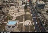 قرار است یک خانه تاریخی و ارزشمند دیگر در تهران تخریب و سپس به برجی 9 طبقه و با کاربری تجاری، اداری و مسکونی تغییر کاربری دهد؛ خانه‌ای که با وسعت 11 هزار و 543 متر مربع یعنی بیش از یک هکتار، «بزرگ‌ترین خانه تهران» لقب گرفته است، آن هم در یکی از گران‌ترین نقاط شهر یعنی خیابان جردن (آفریقا). این خانه مشهور به «کاخ ثابت پاسال» است. 