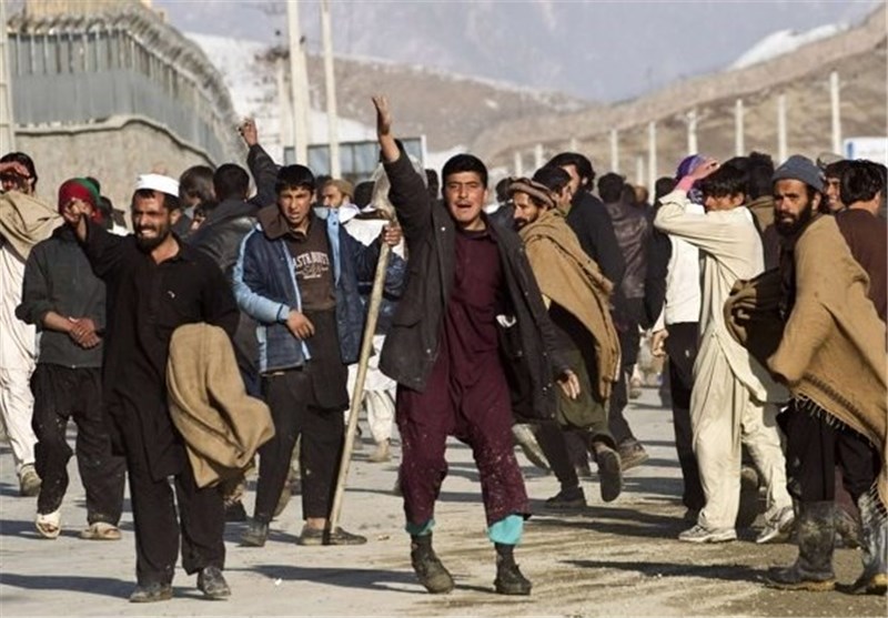 درگیری پلیس و معترضان مجله «شارلی ابدو» در کابل 2 کشته برجا گذاشت