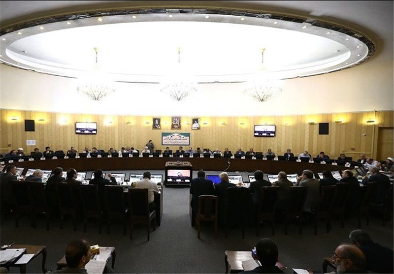 شیوه شکل‌گیری کمیسیونهای تخصصی مجلس /نمایندگان چگونه در کمیسیونها عضو می‌شوند؟