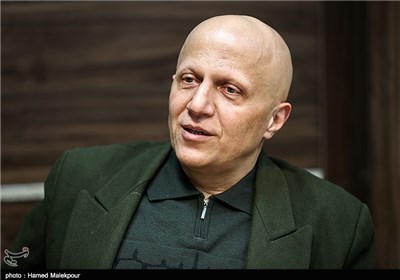 رزاق کریمی: اکبر عبدی حتی در جنگ 12روزه حاضر نشد فیلمبرداری را ترک کند