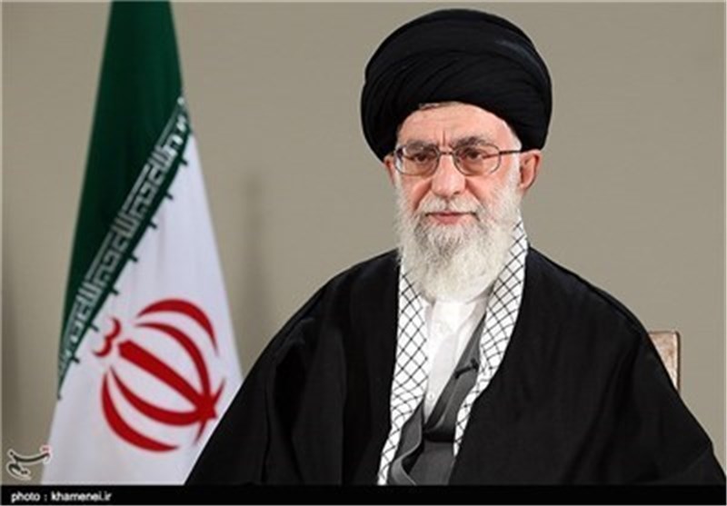 الامام الخامنئي يستقبل مسؤولي البلاد وسفراء الدول الاسلامية