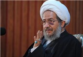 آیت‌الله مقتدایی: دولت و مجلس به دنبال راه‌حل برای رفع بیکاری و گرانی باشند