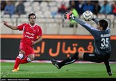 دیدار تیم‌های فوتبال پرسپولیس و سپاهان