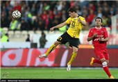 دیدار تیم‌های فوتبال پرسپولیس و سپاهان