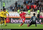 دیدار تیم‌های فوتبال پرسپولیس و سپاهان