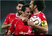 دیدار تیم‌های فوتبال پرسپولیس و سپاهان
