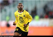 دیدار تیم‌های فوتبال پرسپولیس و سپاهان