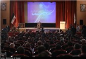 مراسم بزرگداشت مقام استاد در دانشگاه امیرکبیر