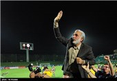 Isfahan’s Sepahan Football Team Wins Iran Pro League Trophy 