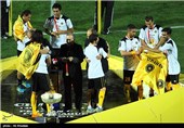 Isfahan’s Sepahan Football Team Wins Iran Pro League Trophy 