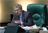 لاریجانی: نمایندگان در بیان مسائل کشور طمأنینه داشته باشند